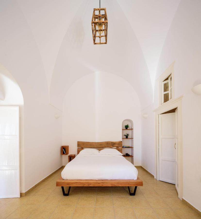 Diva Santorini Luxury Villa Pýrgos Buitenkant foto