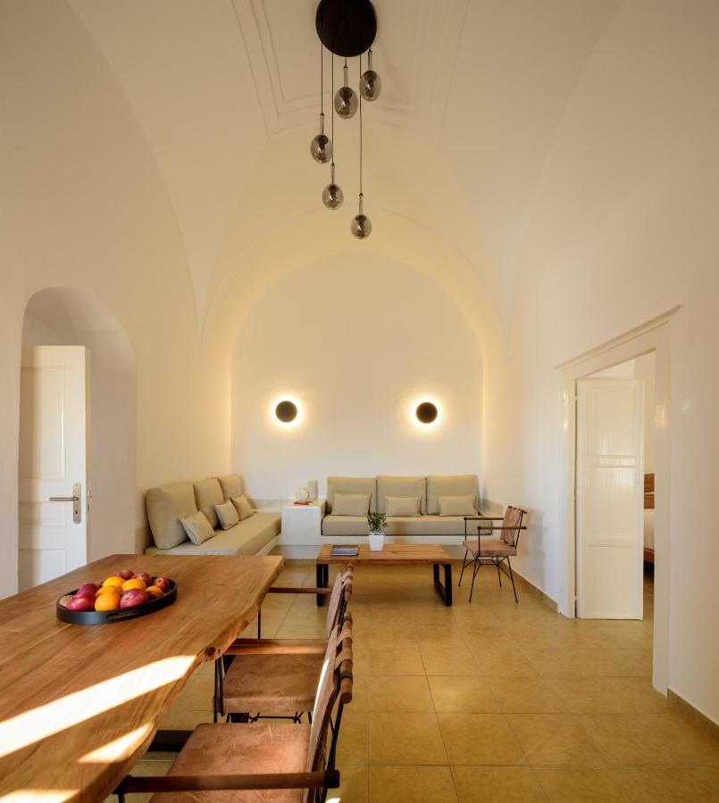Diva Santorini Luxury Villa Pýrgos Buitenkant foto